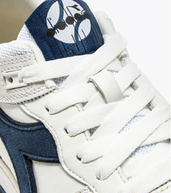 Diadora B. 560 USED - White/ Majolica Blue